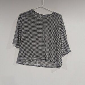 *3/$10* H&M Striped Cropped Oversize Tee Black White Size Small